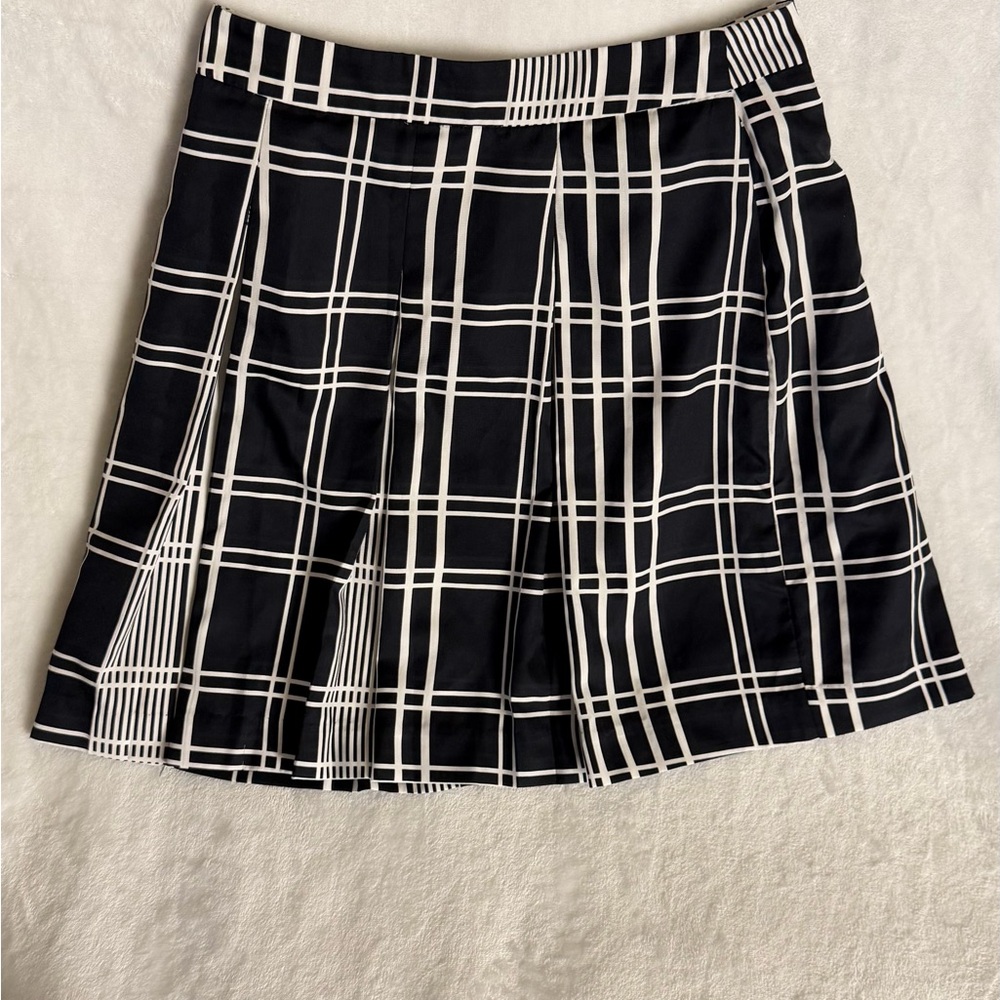 Banana Republic Black and White Checkered Mini Skirt 7/10